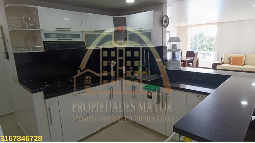 Apartamento de 3 alcobas en venta en Los Cambulos, Cali, 106 m² · foto 5 de 24