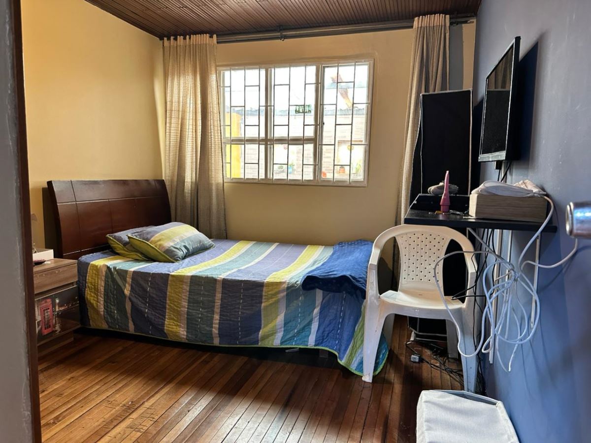 Casa en venta en Engativá, Bogotá · foto 17 de 24