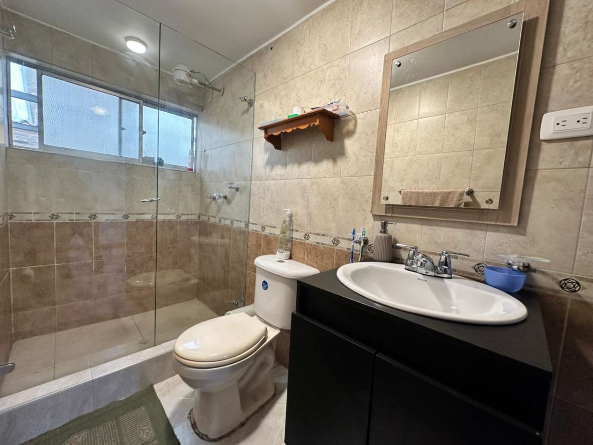 Casa en venta en Engativá, Bogotá · foto 24 de 24