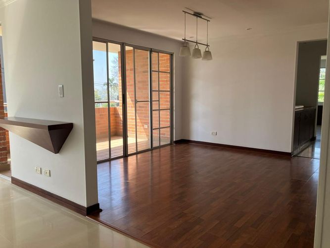 Apartamento de 3 alcobas en venta en Tejares Cristales, Cali, 142 m² · foto 5 de 24