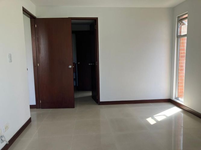 Apartamento de 3 alcobas en venta en Tejares Cristales, Cali, 142 m² · foto 6 de 24