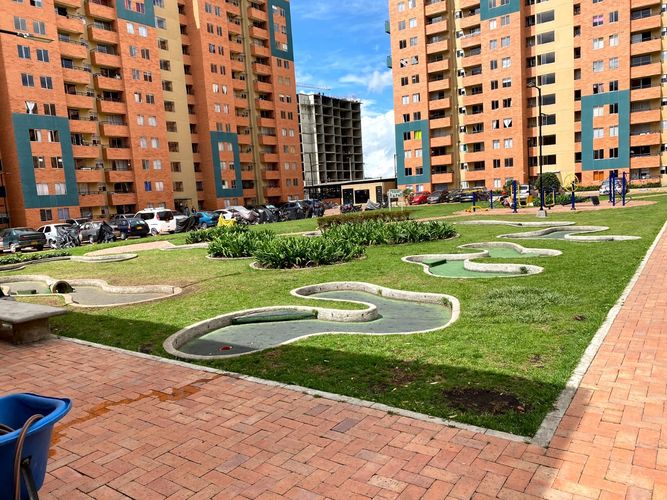 Apartamento de 3 alcobas en venta en Conjunto Residencial Boreal, Madrid, 56 m² · foto 5 de 20