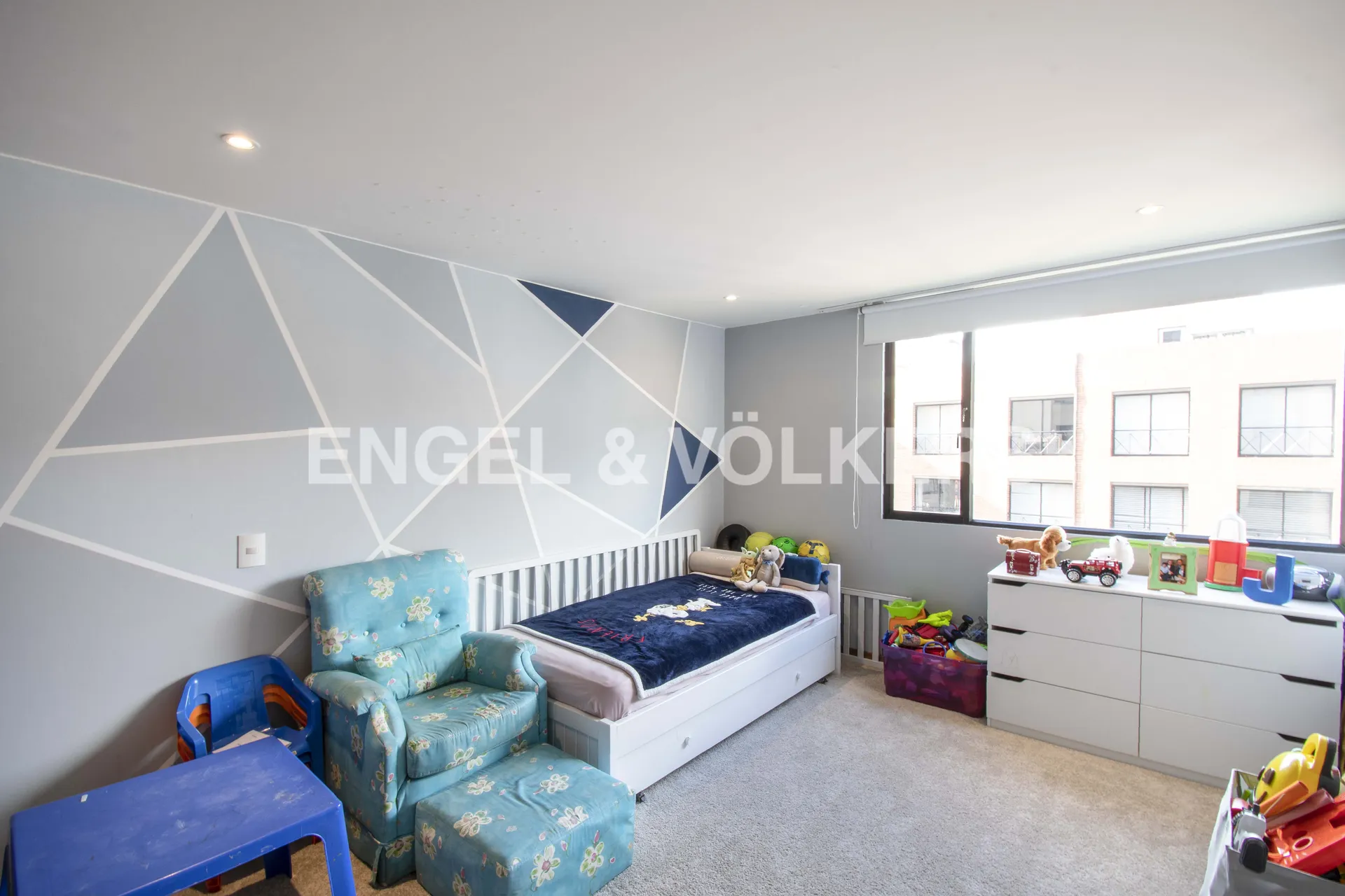 Apartamento en venta en Los Rosales, Bogotá · foto 15 de 17