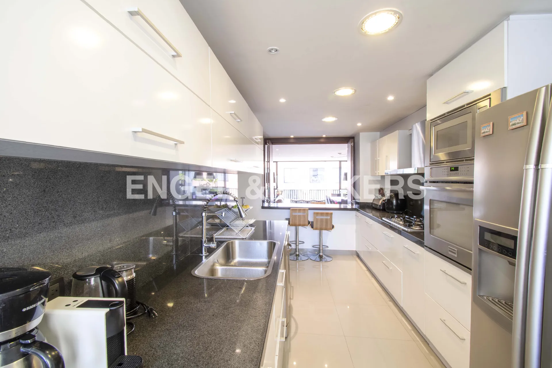 Apartamento en venta en Los Rosales, Bogotá · foto 7 de 17