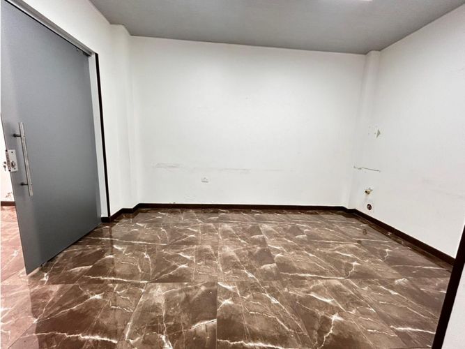 Casa de 10 alcobas en venta en Prado, Medellín, 467 m² · foto 4 de 24