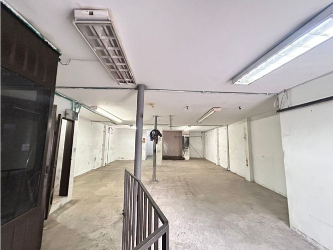 Bodega en venta en Cabecera San Antonio De Prado, Medellín, 263 m² · foto 4 de 13