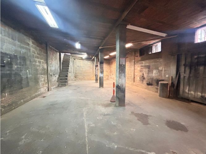 Bodega en venta en Cabecera San Antonio De Prado, Medellín, 263 m² · foto 11 de 13