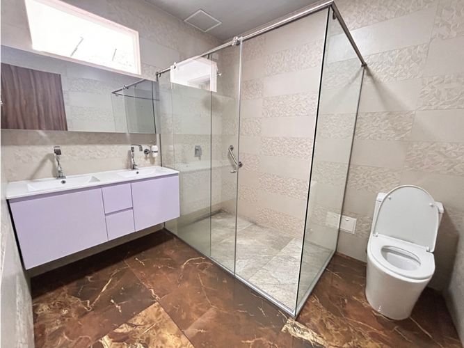 Casa de 10 alcobas en venta en Prado, Medellín, 467 m² · foto 23 de 24