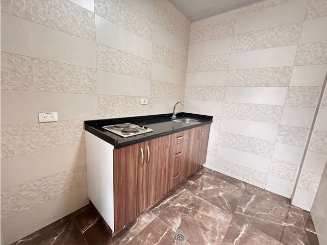 Casa de 10 alcobas en venta en Prado, Medellín, 467 m² · foto 24 de 24