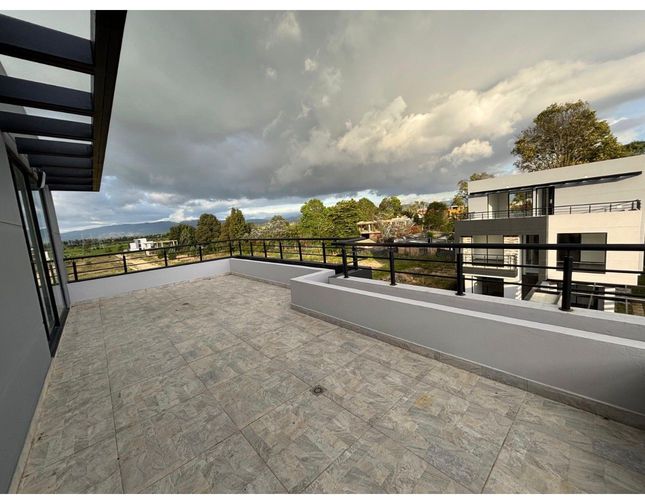 Casa de 5 alcobas en venta en Siberia, Cota, 254 m² · foto 8 de 15