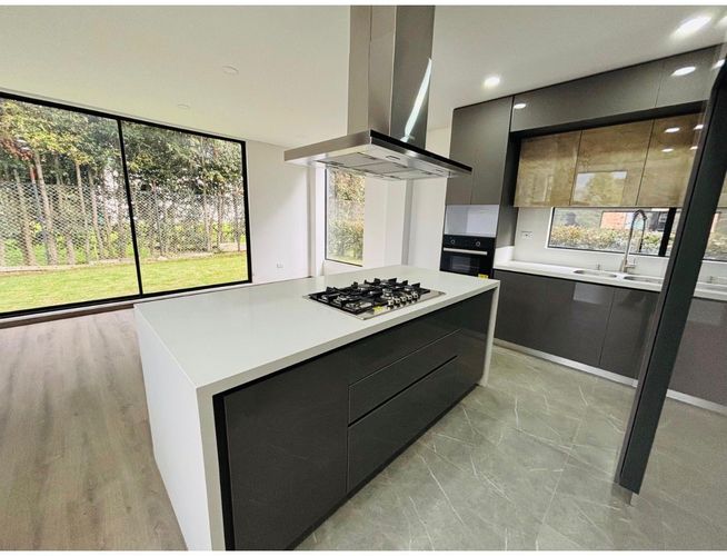 Casa de 5 alcobas en venta en Siberia, Cota, 254 m² · foto 9 de 15