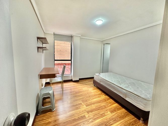 Apartamento de 3 alcobas en venta en Laureles, Medellín, 117 m² · foto 20 de 24