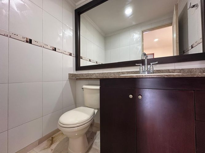 Apartamento de 3 alcobas en venta en Los Naranjos, Medellín, 276 m² · foto 17 de 17