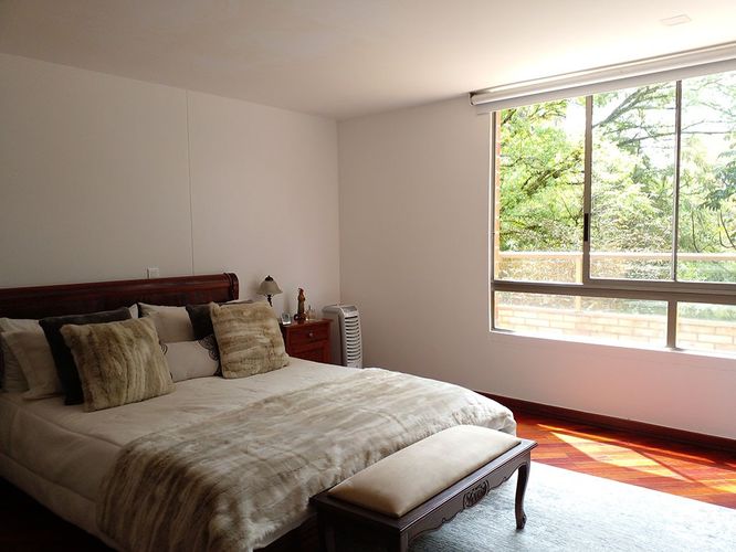 Apartamento de 3 alcobas en arriendo en El Poblado, Medellín, 187 m² · foto 12 de 18
