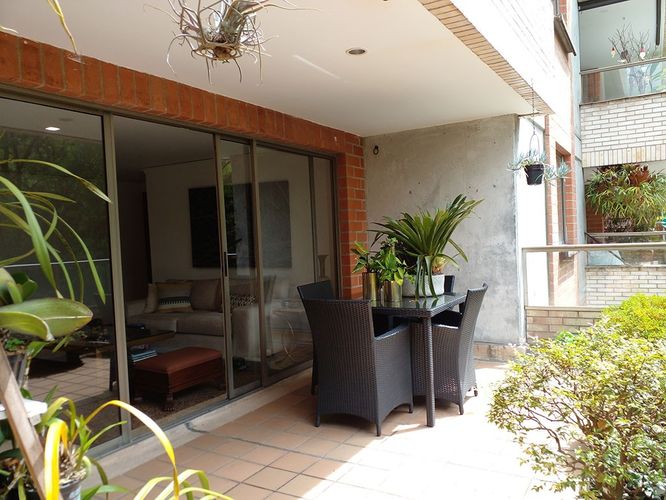 Apartamento de 3 alcobas en arriendo en El Poblado, Medellín, 187 m² · foto 16 de 18