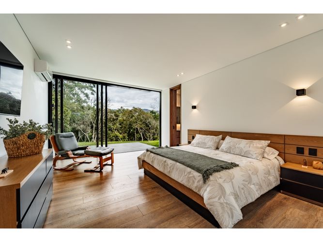 Finca en venta en Lomitas, La Ceja, 389 m² · foto 21 de 24