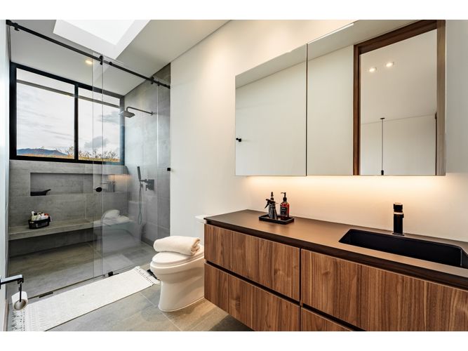 Finca en venta en Lomitas, La Ceja, 389 m² · foto 23 de 24
