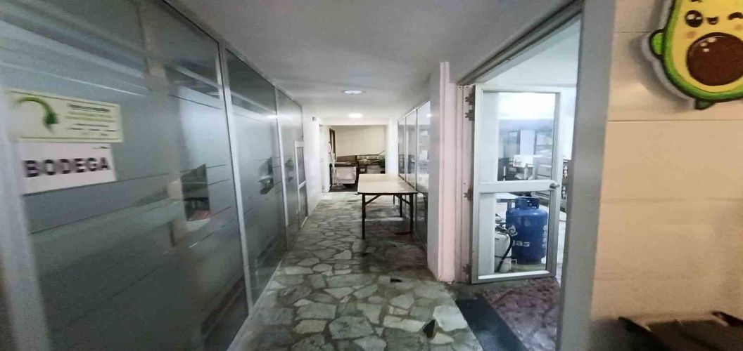 Local en venta en Fundadores, Manizales, 102 m² · foto 17 de 24