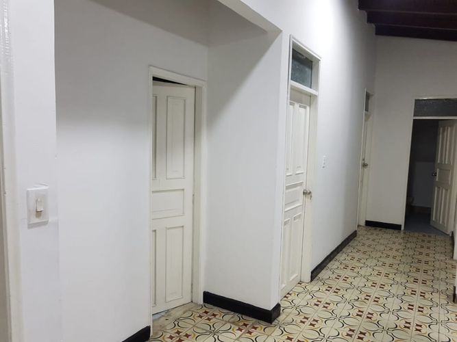 Casa de 6 alcobas en arriendo en Manga, Cartagena, 885 m² · foto 9 de 12