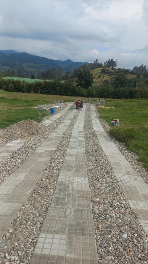 Lote en venta en Marquez, La Calera, 1500 m² · foto 2 de 4