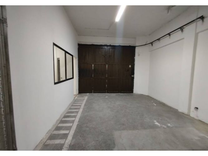 Bodega en arriendo en Colombia, Medellín, 400 m² · foto 5 de 10