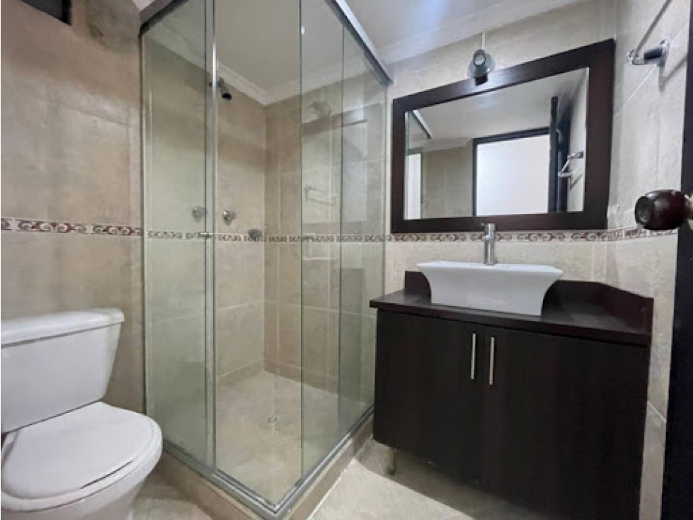 Apartamento en venta en El Poblado, Medellín 2