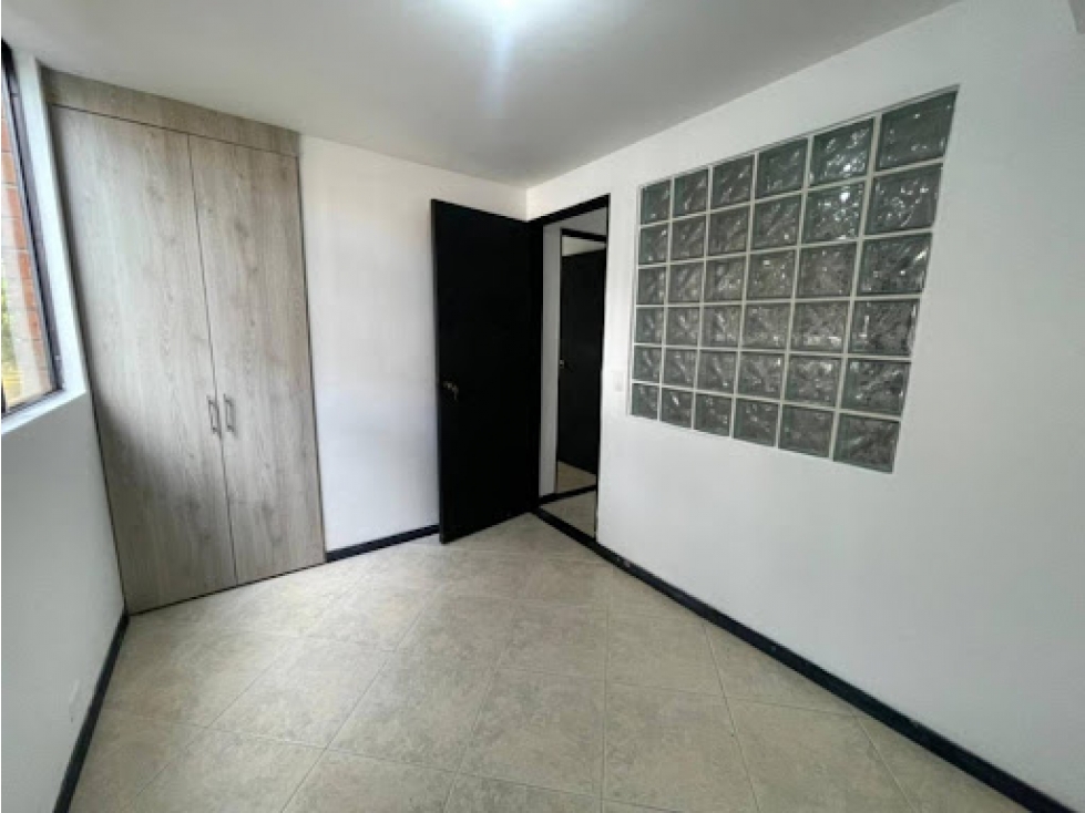 Apartamento en venta en El Poblado, Medellín 3