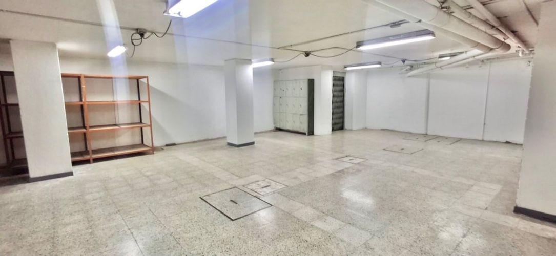 Local en arriendo en La Candelaria, Medellín, 360 m² · foto 8 de 16