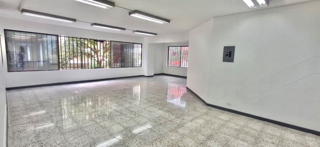 Local en arriendo en La Candelaria, Medellín, 360 m² · foto 16 de 16