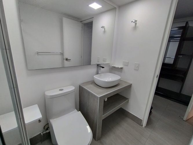 Apartamento de 3 alcobas en venta en El Poblado, Medellín, 160 m² · foto 12 de 15