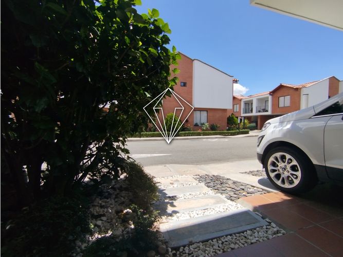 Casa de 3 alcobas en venta en La Ceja, 124 m² · foto 6 de 24