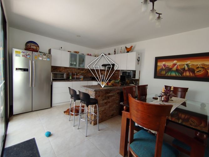 Casa de 3 alcobas en venta en La Ceja, 124 m² · foto 13 de 24