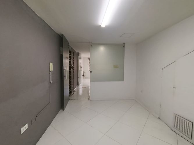 Oficina en arriendo en Laureles, Medellín, 65 m² · foto 11 de 13