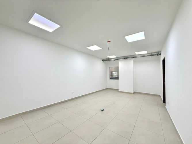 Local en arriendo en Sector Plaza De Bolivar, Pereira, 780 m² · foto 12 de 13