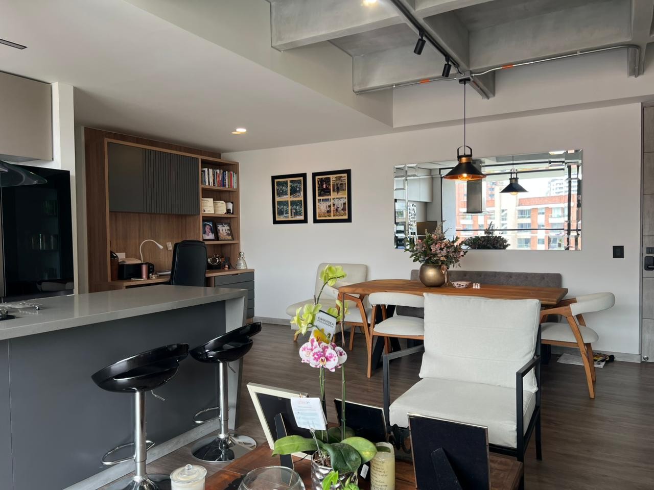 Apartamento en venta en Loma Del Esmeraldal, Envigado · foto 5 de 15