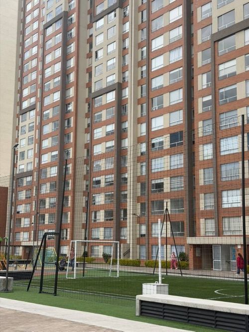 Apartaestudio en venta en El Redil, Bogotá, 35 m² · foto 3 de 24