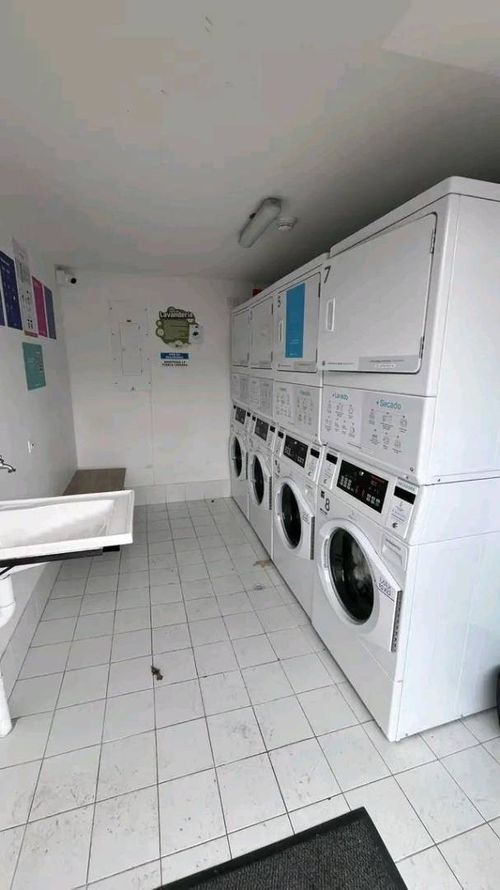 Apartaestudio en venta en El Redil, Bogotá, 35 m² · foto 23 de 24