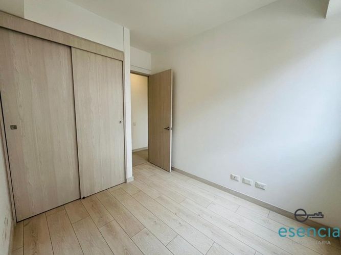Apartamento de 3 alcobas en arriendo en Las Vegas, Envigado, 90 m² · foto 9 de 17