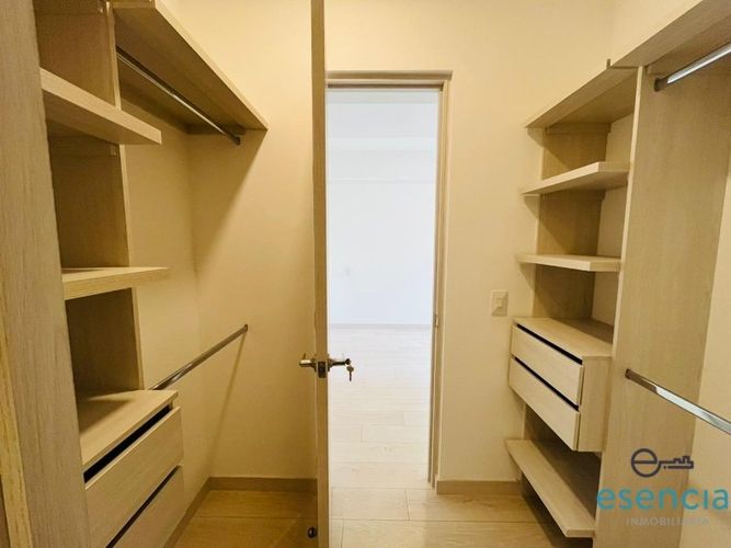 Apartamento de 3 alcobas en arriendo en Las Vegas, Envigado, 90 m² · foto 13 de 17