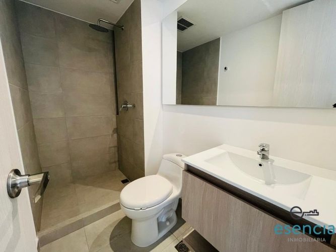 Apartamento de 3 alcobas en arriendo en Las Vegas, Envigado, 90 m² · foto 15 de 17