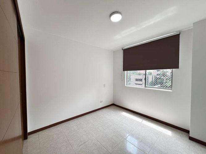 Apartamento de 3 alcobas en arriendo en El Poblado, Medellín, 135 m² · foto 16 de 20