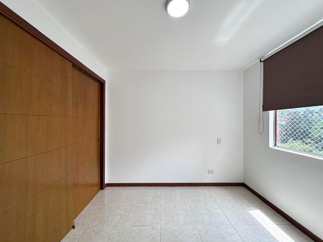 Apartamento de 3 alcobas en arriendo en El Poblado, Medellín, 135 m² · foto 17 de 20