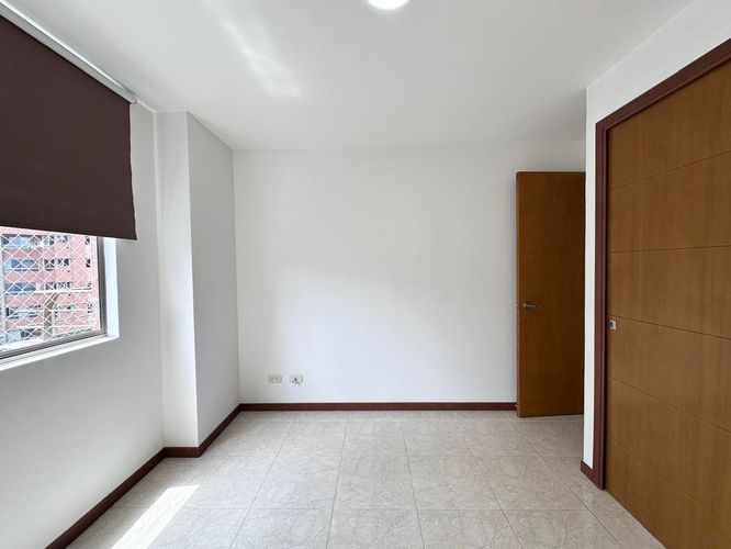 Apartamento de 3 alcobas en arriendo en El Poblado, Medellín, 135 m² · foto 15 de 20