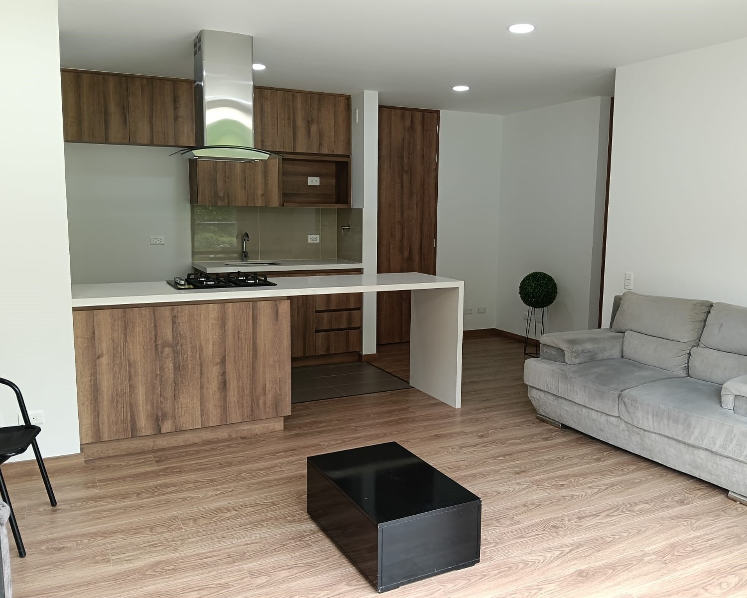 Apartamento en venta en El Trianon, Envigado · foto 8 de 13