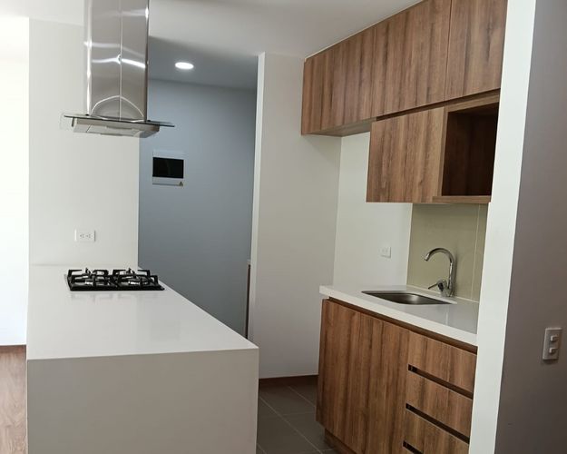 Apartamento en venta en El Trianon, Envigado · foto 3 de 13
