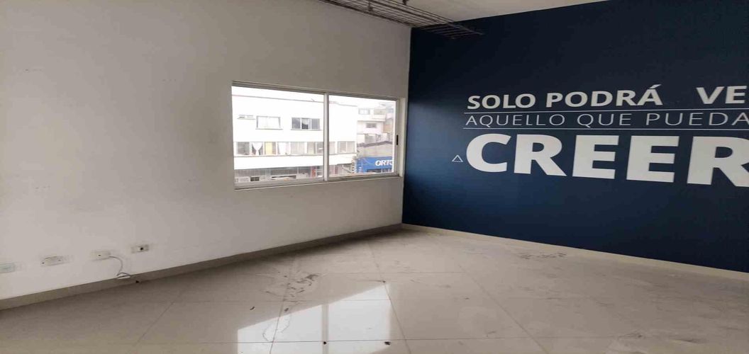 Local en arriendo en San Fernando, Armenia, 360 m² · foto 8 de 24