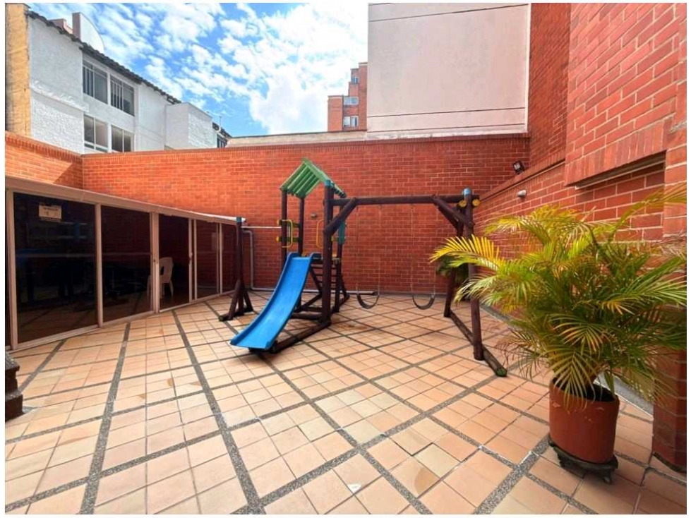 Apartamento en arriendo en Laureles, Medellín · foto 17 de 24