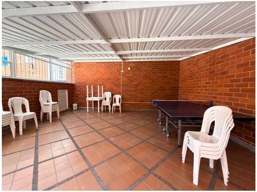 Apartamento en arriendo en Laureles, Medellín · foto 19 de 24