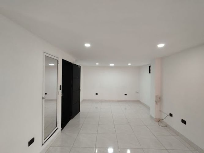 Office for rent in Vía Las Palmas, Medellín