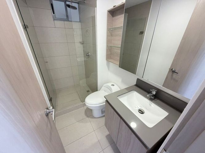 Apartamento de 3 alcobas en venta en El Porvenir, Rionegro, 92 m² · foto 10 de 16